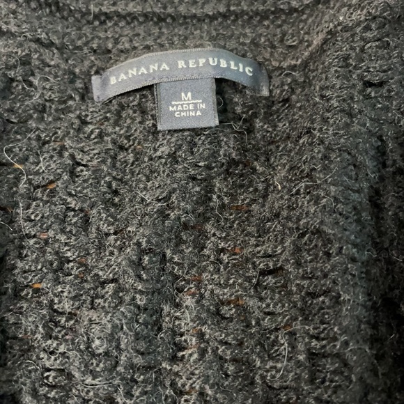 Banana Republic Open Cardigan (0031) - Picture 3 of 3